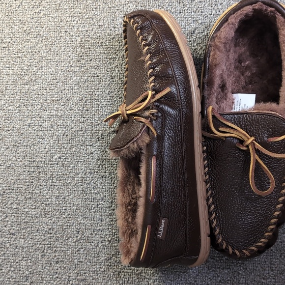 L.L. Bean Wicked Good Moccasins Moosehide Slipper Chocolate Brown Size 11.0 - Picture 2 of 14